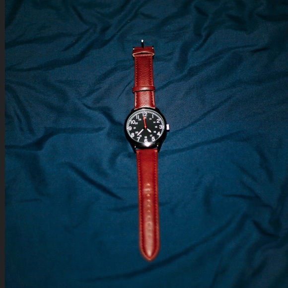 New watch and bracelets - Picture 4 of 7